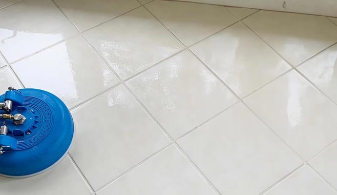 Tile & grout cleaning